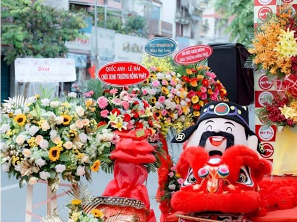 Chọn Ngày Tốt Khai Trương Cửa Hàng: Bí Quyết Thành Công 4 Kinh nghiệm chọn ngày tốt khai trương cửa hàng năm 2025